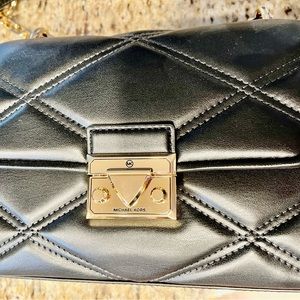 Serena Michael kors leather crossbody